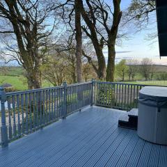 Golygfa - One Bedroom Wooden Lodge and Hot tub