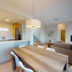 Souvenir by ON Travel