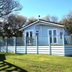 Seawind Lodge, a beautiful 3 bedroom retreat with hot tub in rural north Cornwall