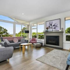 Modern Beach House - Dromana