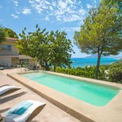 Villa Ana Clara by Abahana Villas