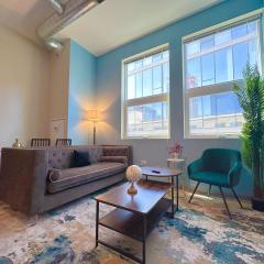 Stylish 2BR Apartment with Optional Parking, Patio and Gym Near McCormick Place, Shedd Aquarium, Field Museum & Lakefront Trail