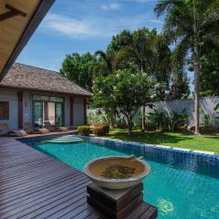 Saiyuan Estate by TropicLook