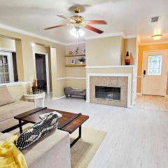 4BR Quiet Home near Med Center S Houston Pearland Skyview Trace by ION Rentals