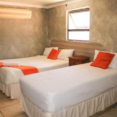 Godmill guesthouse Taung