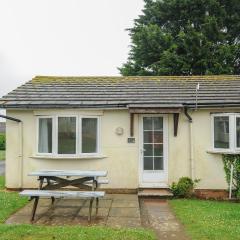 2 Bed Silver Chalet Plot T033 with pets