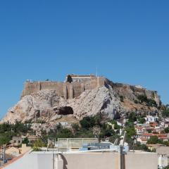 Avgi - Premium Acropolis view - family bedroom