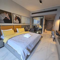 Luxurious MAG318 Studio Apartment in Business Bay Downtown walking distance from Dubai Mall & Burj Khalifa