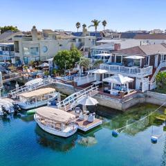 Stunning Bayfront Home w Epic Dock on Peninsula