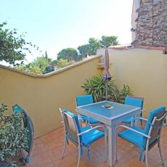 Appartement T3 avec Stationnement et Terrasse, Près du Centre de Collioure - FR-1-309-443