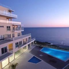 Sesimbra Cliffs OceanView - 5min walk to Beach