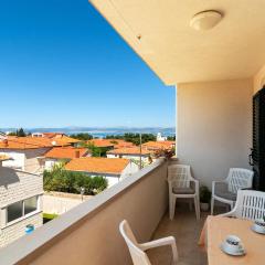 Gorgeous Apartment In Supetar With Wifi