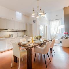 Georgia Modern Panoramic Penthouse with Elevator