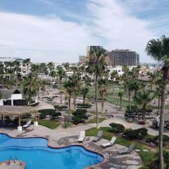 Casa Blanca D302 Pet Friendly Ocean View Get-a-Way