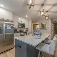 Converted Blacksmith shop walking distance to downtown Douglas!