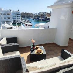Puerto Marina luxury apartment with sea views