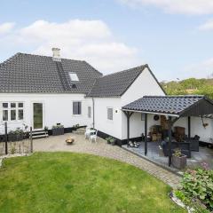 Stunning Home In Fjerritslev With Wifi