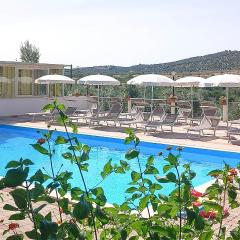 1 Bedroom Gorgeous Apartment In Vieste