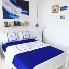 BLUE, Traditional House