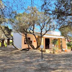 Villa Ibiscus, Notteri