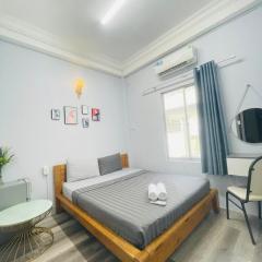 Lyly Hotel - Pham Ngu Lao