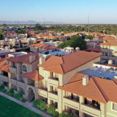 Gated Mountain View Resort Community, Centrally Located, Three Heated Pool-Spa Complexes, Half-Mile To Hiking!