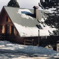 Chalet vue imprenable sur lac et pistes
