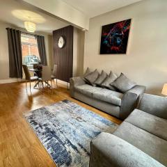 2br Ormeau Central