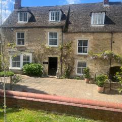 The Rutland House South Luffenham