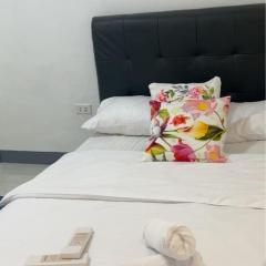 Min Hao&Xin Transient