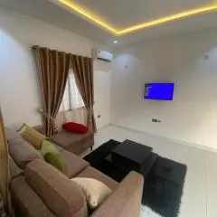 lnfinity Luxury Apartment