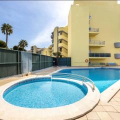 Casa Cláudia - Cond do Mar