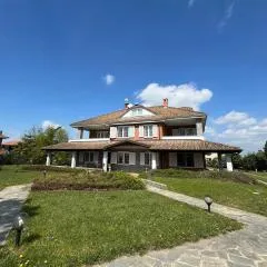 Rouge Cottage nel Roero