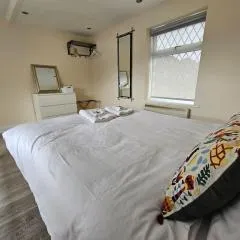 1 Bed House Luton town center