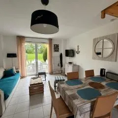 Maison 2 chambres au calme avec piscine, proche plages et commerces - FR-1-197-484