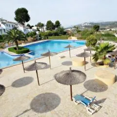 Palomita - cosy bungalow with stunning views in Moraira