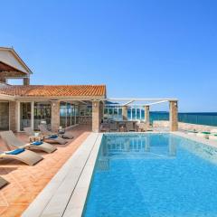 Villa Ionio Beach House by Villa Plus