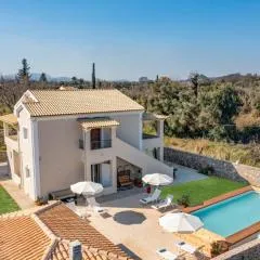 Villa Alegria a Casa II by Villa Plus