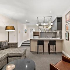 KozyGuru Stylish Studio In Prime CBD