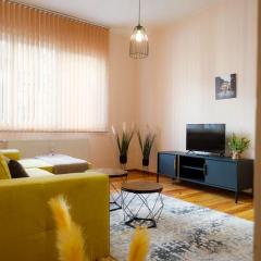 A gem in the heart of Sofia 1BDR str Slavyanska by Top Kvartiri Ltd