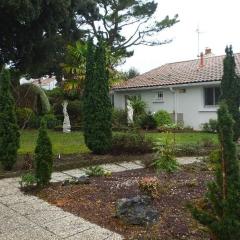 Belle maison de vacances entre plage et forêt