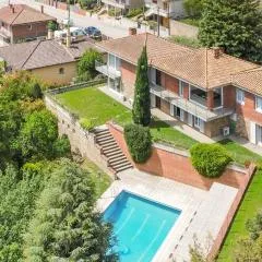 Majordoms - Sports Villa Banyoles