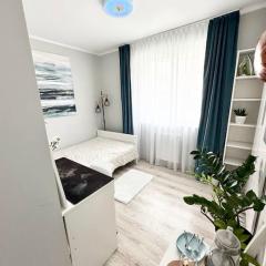 COZY ROOM - in flat with total 2rooms, shared bathroom