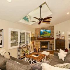 Fitzy's Fir Lodge - Fun For the Whole Family, Dogs Welcome, Jacuzzi Tub