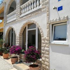 Apartment Megy