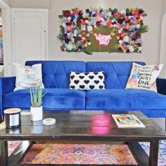 Down the Rabbit Hole walk to downtown