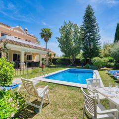 1106 Marbella Large Family Villa