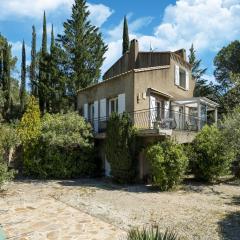 Lovely country house with private pool