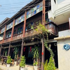 Mi Casa Thaphae Chiang Mai