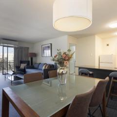 East Perth CBD Apartment close to The Swan River